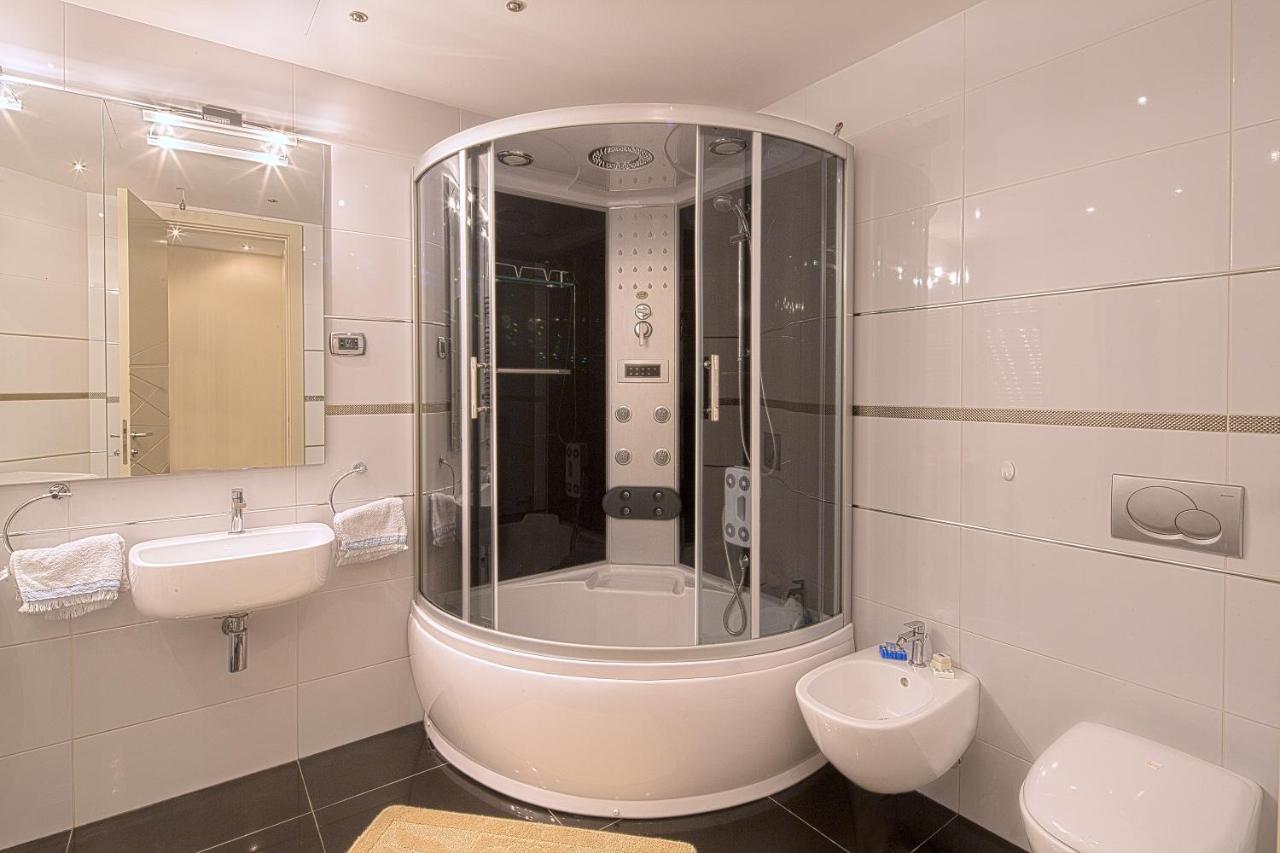 Premier Lux Apartment Budva Bagian luar foto